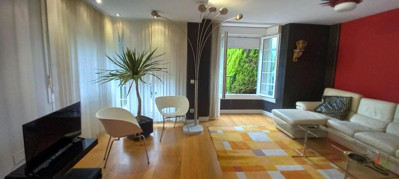 Chalet Con Piscina, Sauna Y Jacuzzi Cerca Del Mar A Media Hora De Bilbao Y Santander El Puente  Εξωτερικό φωτογραφία